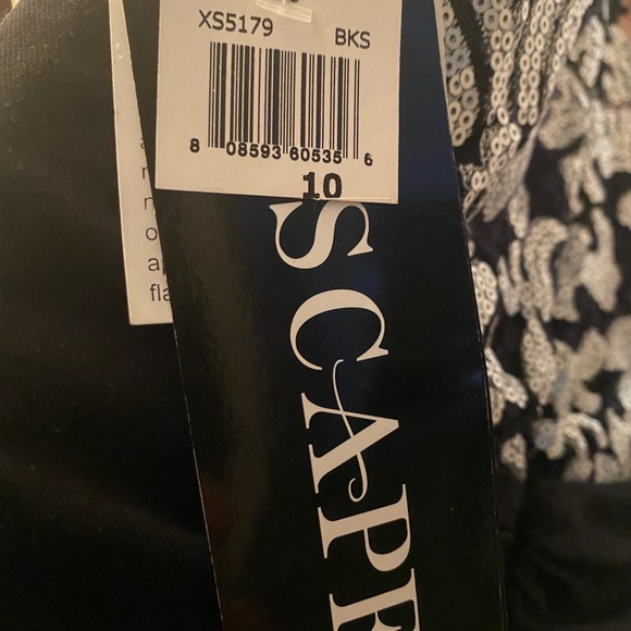 NWT Xscape by Joanna Chen Black Sequined Cocktail Dress Size 10 - Picture 4 of 8